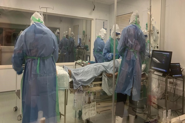 A picture of NHS colleagues in PPE taking part in a simulation exercise