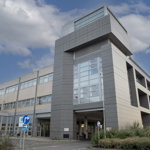 modern building - Oxford Cancer Centre